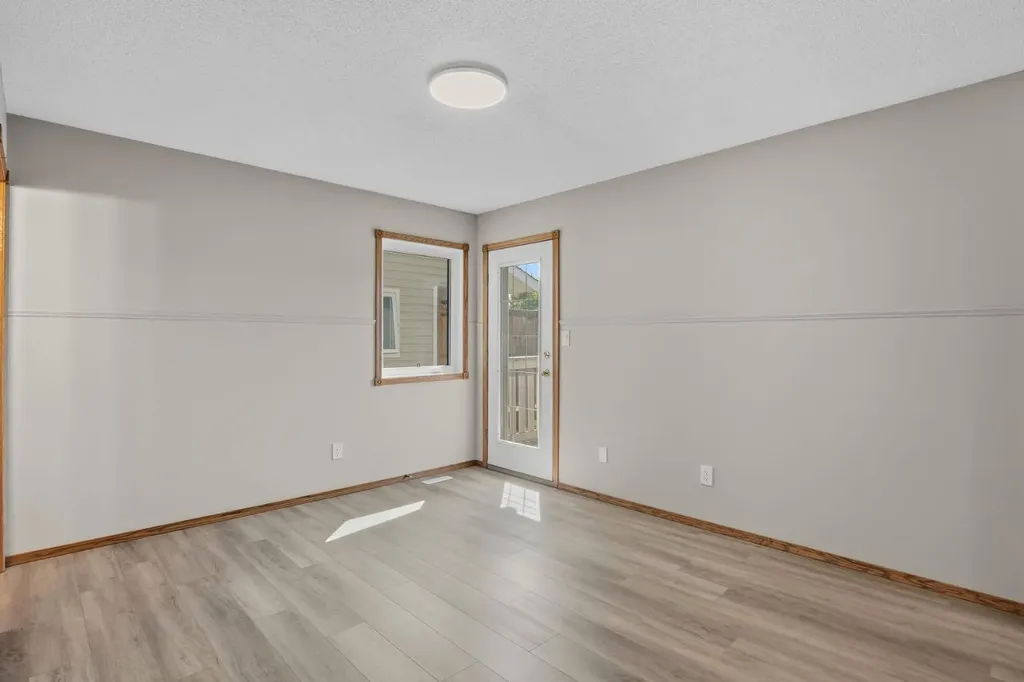 51 Duston Street Red Deer AB T4R 2K4