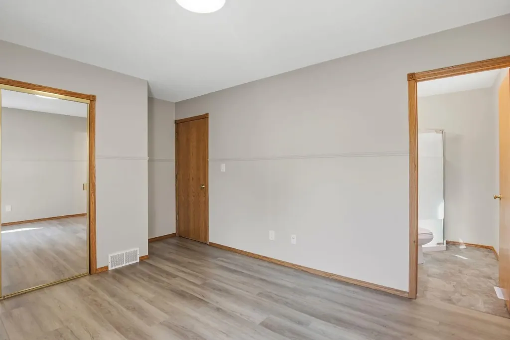 51 Duston Street Red Deer AB T4R 2K4