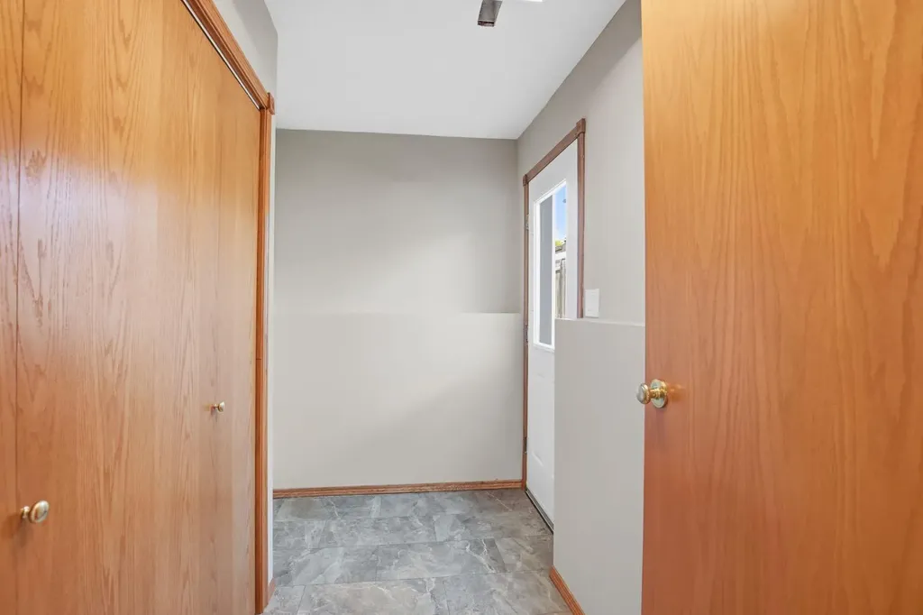 51 Duston Street Red Deer AB T4R 2K4