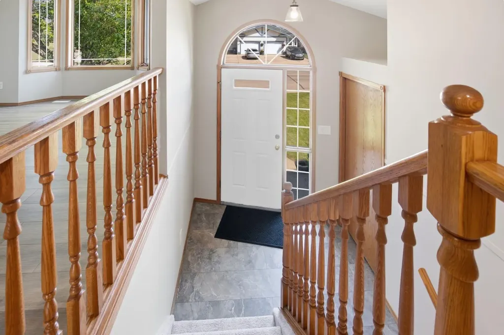 51 Duston Street Red Deer AB T4R 2K4