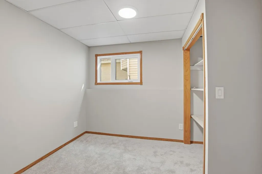 51 Duston Street Red Deer AB T4R 2K4