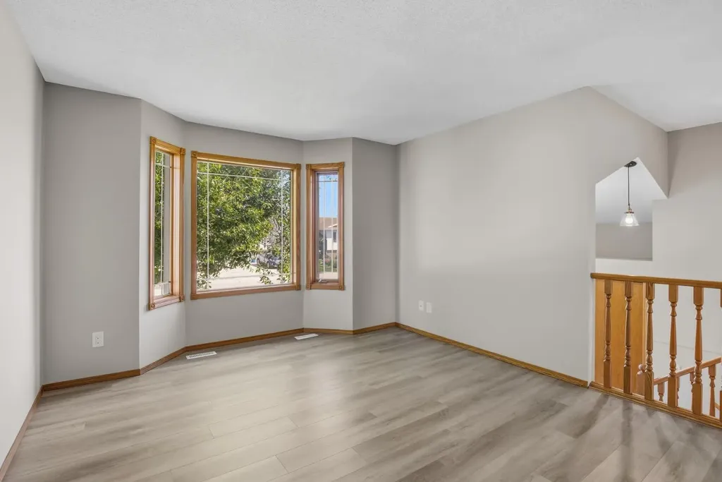 51 Duston Street Red Deer AB T4R 2K4