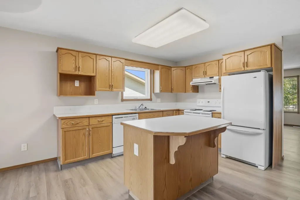 51 Duston Street Red Deer AB T4R 2K4