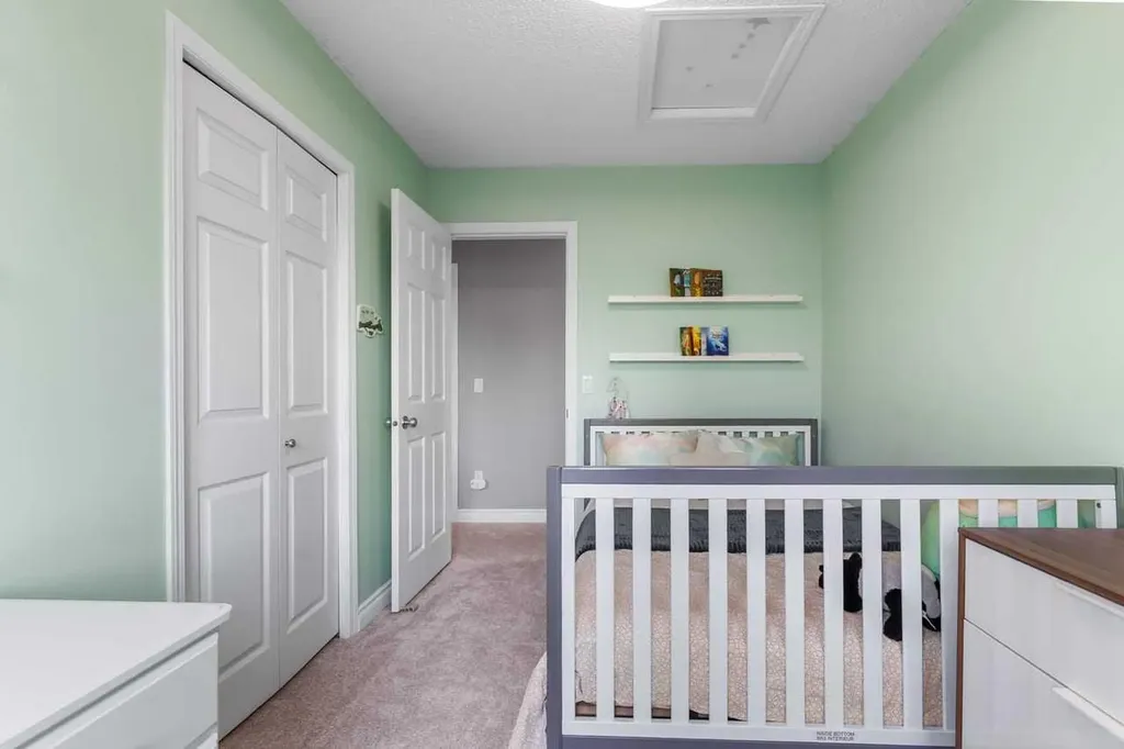 9 Citadel Point NW Calgary AB T3G 5L2