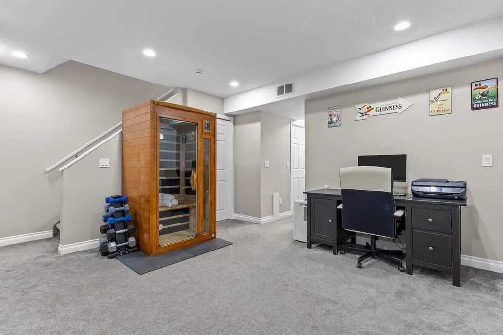 9 Citadel Point NW Calgary AB T3G 5L2