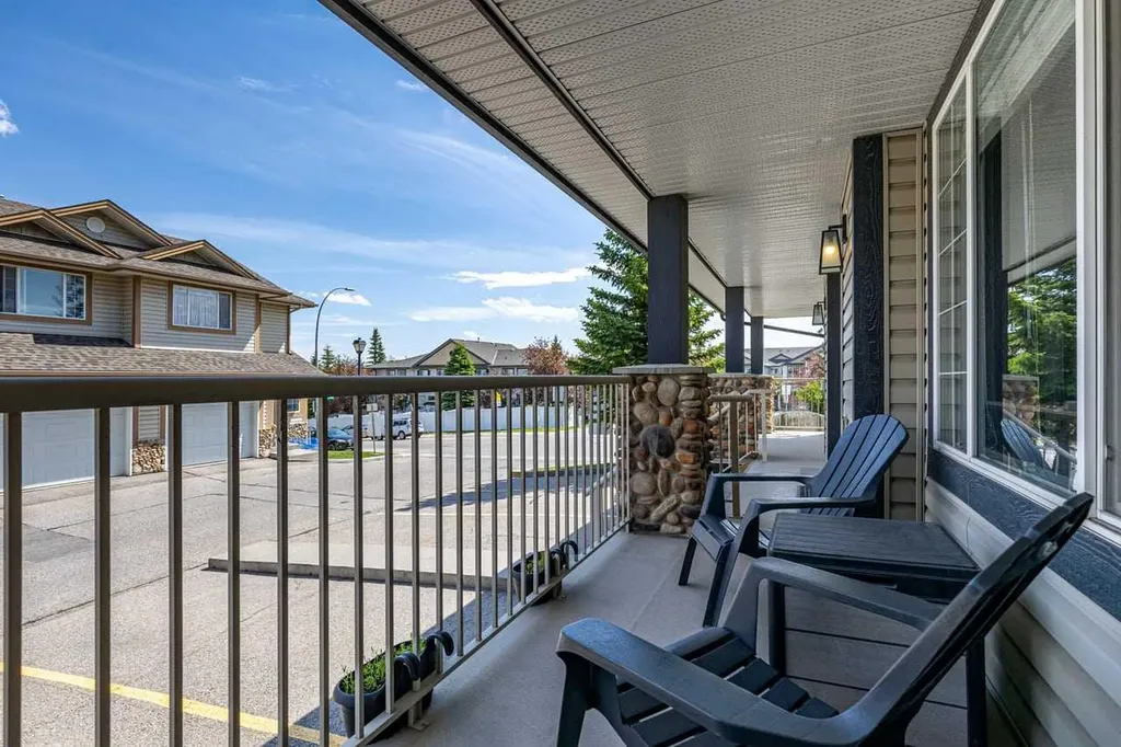9 Citadel Point NW Calgary AB T3G 5L2