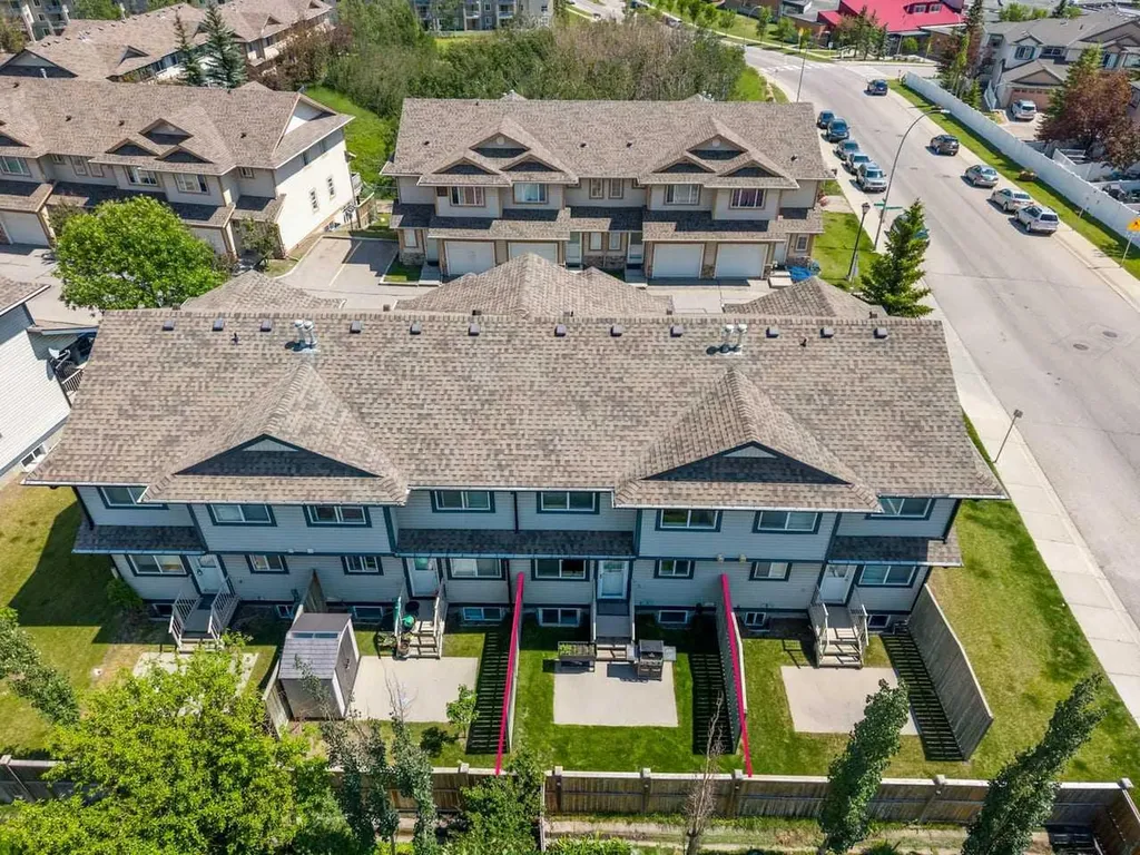 9 Citadel Point NW Calgary AB T3G 5L2