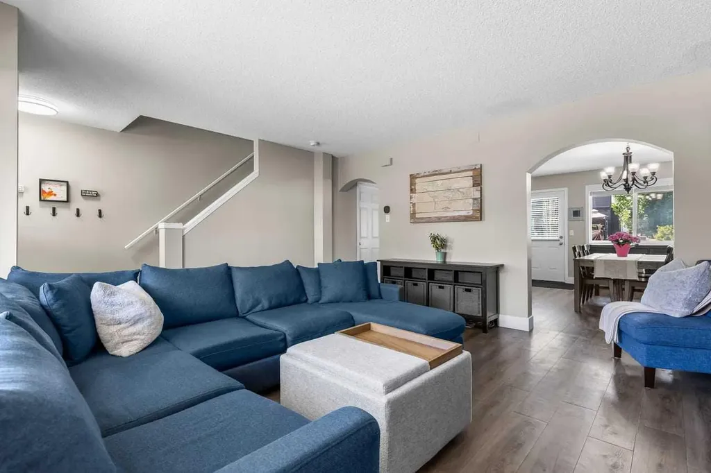 9 Citadel Point NW Calgary AB T3G 5L2
