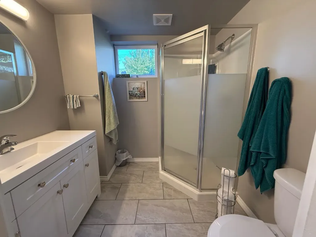 422 15 Street E Drumheller AB T0J0Y5