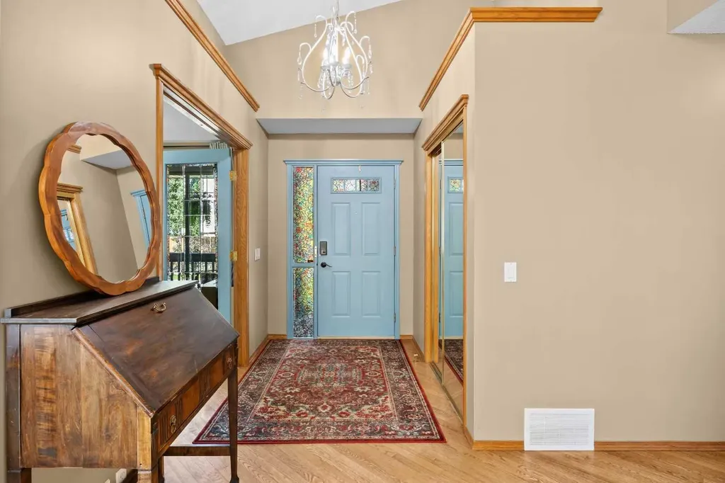 315 Rocky Ridge Bay NW Calgary AB T3G 4H8