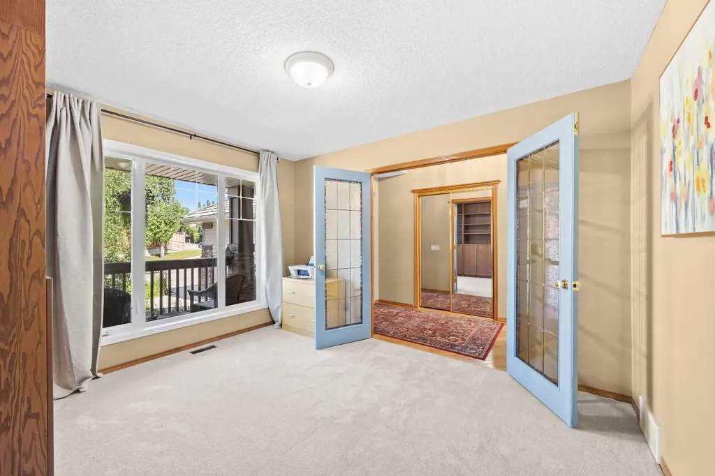 315 Rocky Ridge Bay NW Calgary AB T3G 4H8