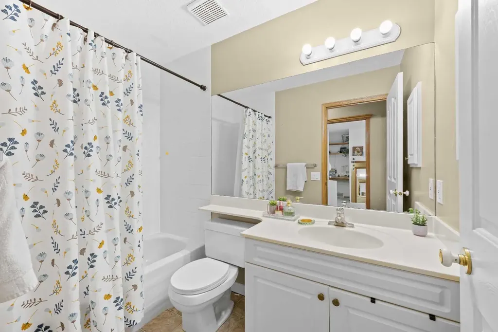 315 Rocky Ridge Bay NW Calgary AB T3G 4H8