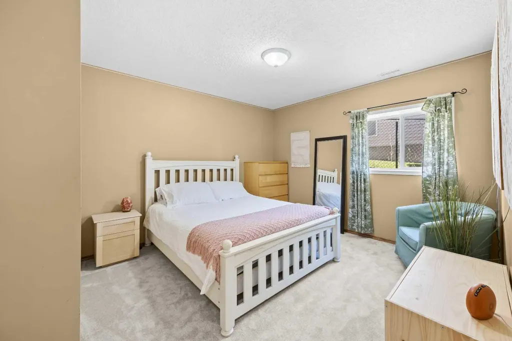 315 Rocky Ridge Bay NW Calgary AB T3G 4H8