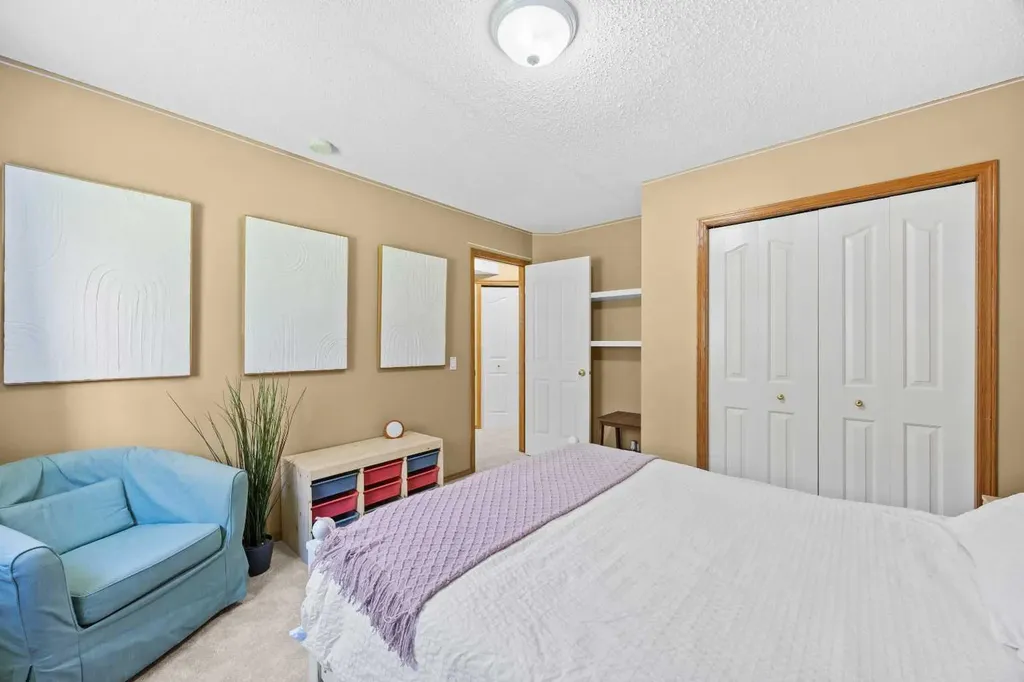 315 Rocky Ridge Bay NW Calgary AB T3G 4H8