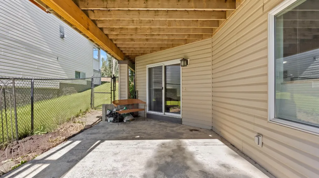 315 Rocky Ridge Bay NW Calgary AB T3G 4H8