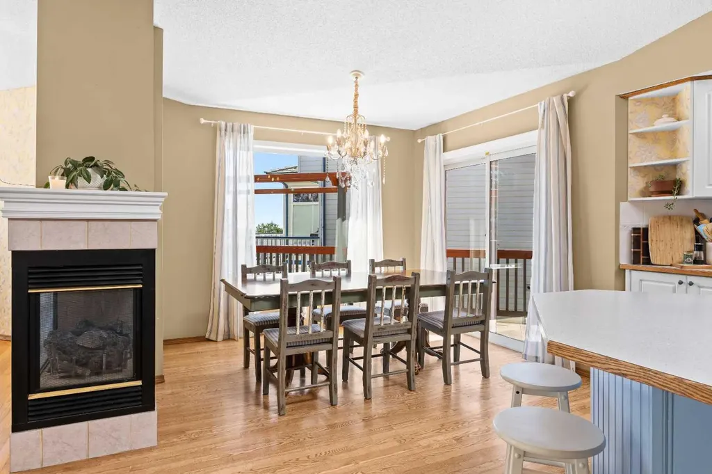 315 Rocky Ridge Bay NW Calgary AB T3G 4H8