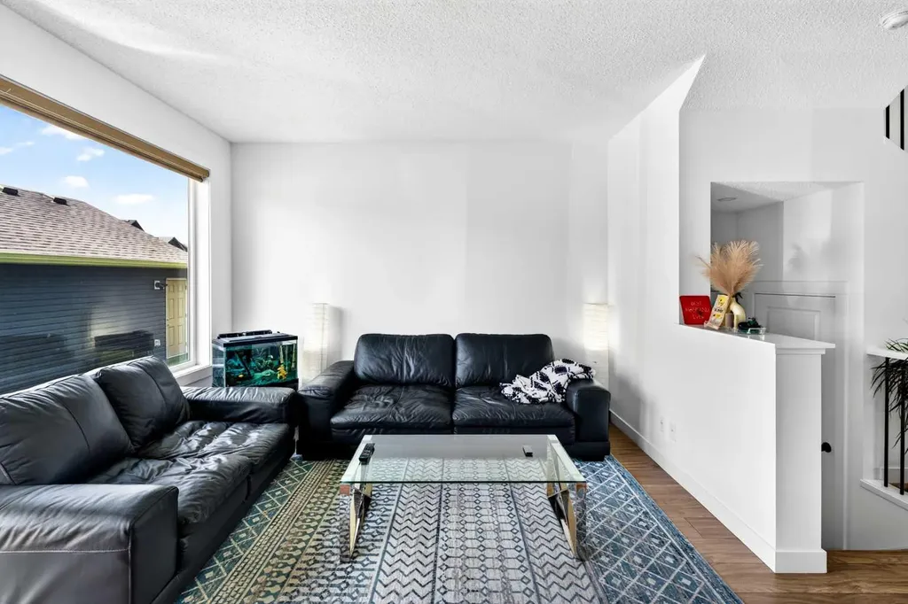 227 Chinook Gate Boulevard SW Airdrie AB T4B 5J4