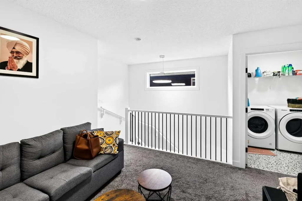 227 Chinook Gate Boulevard SW Airdrie AB T4B 5J4