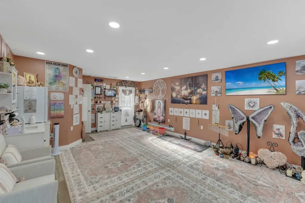 2027 20 Avenue Bowden AB T0M0K0
