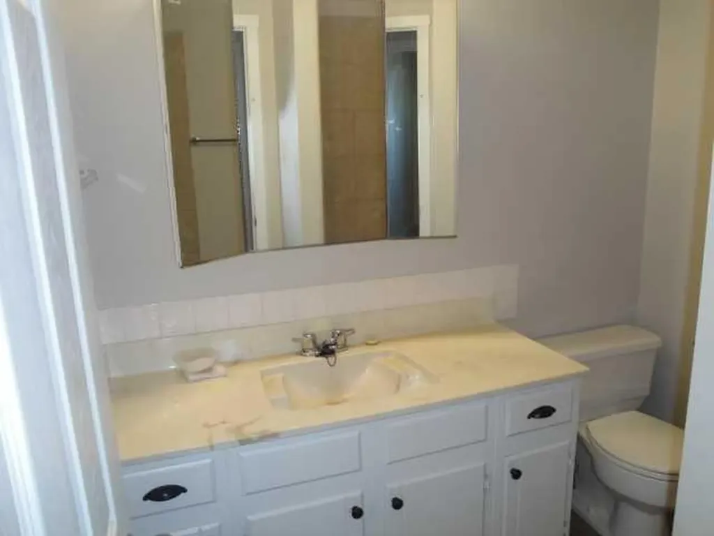 39 Meadowlark Boulevard N Lethbridge AB T1H 4R4