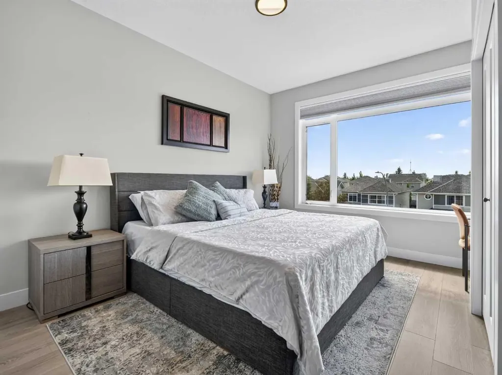 307 Royal Elm Road NW Calgary AB T3G 0G8