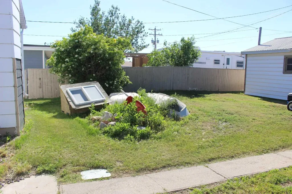 110 Jamieson Avenue Picture Butte AB T0K 1V0