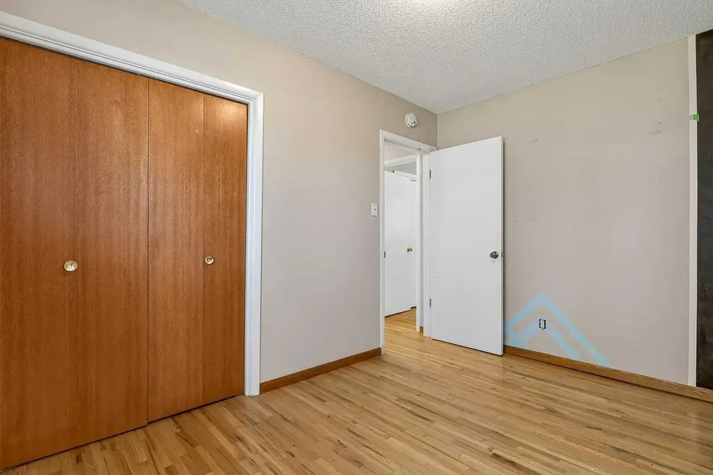 5119 55 Avenue Stavely AB T0L1Z0
