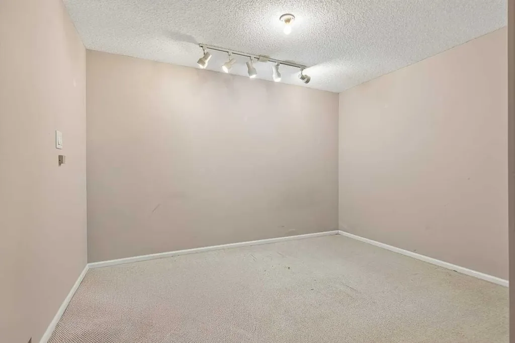5119 55 Avenue Stavely AB T0L1Z0