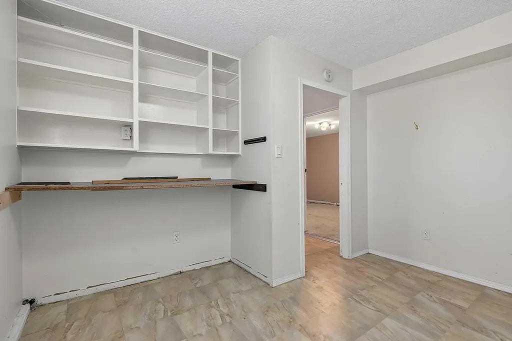 5119 55 Avenue Stavely AB T0L1Z0