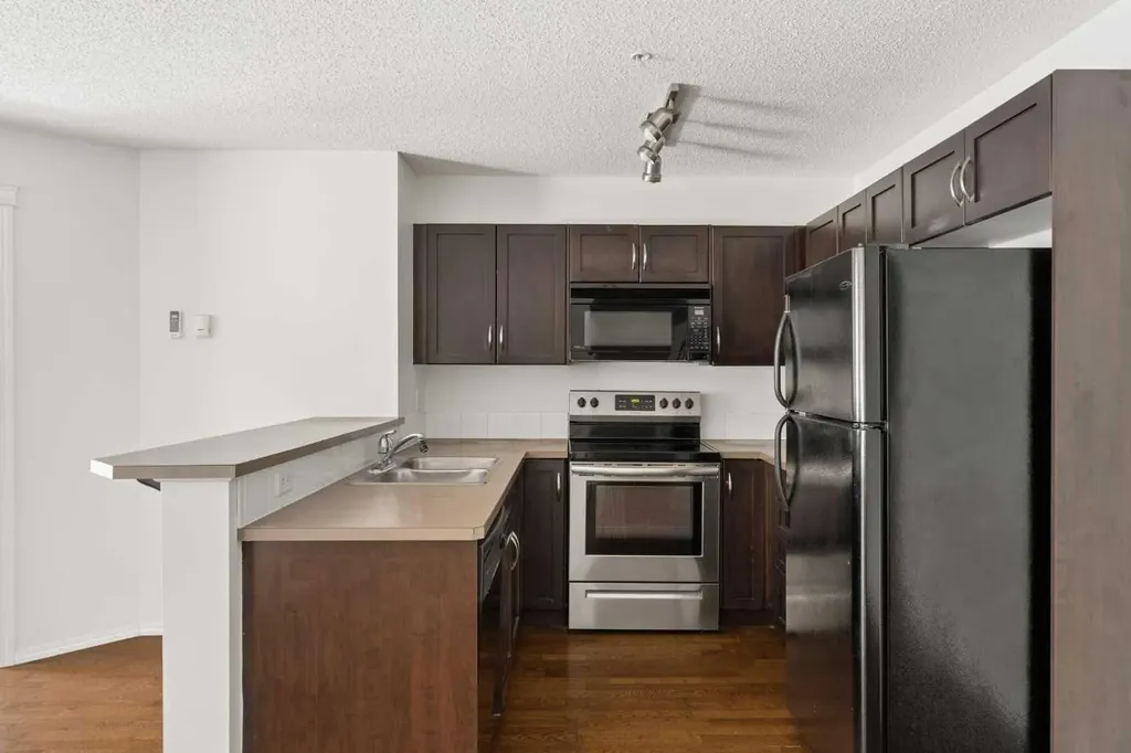 43 Country Village Lane NE Calgary AB T3K 0G2