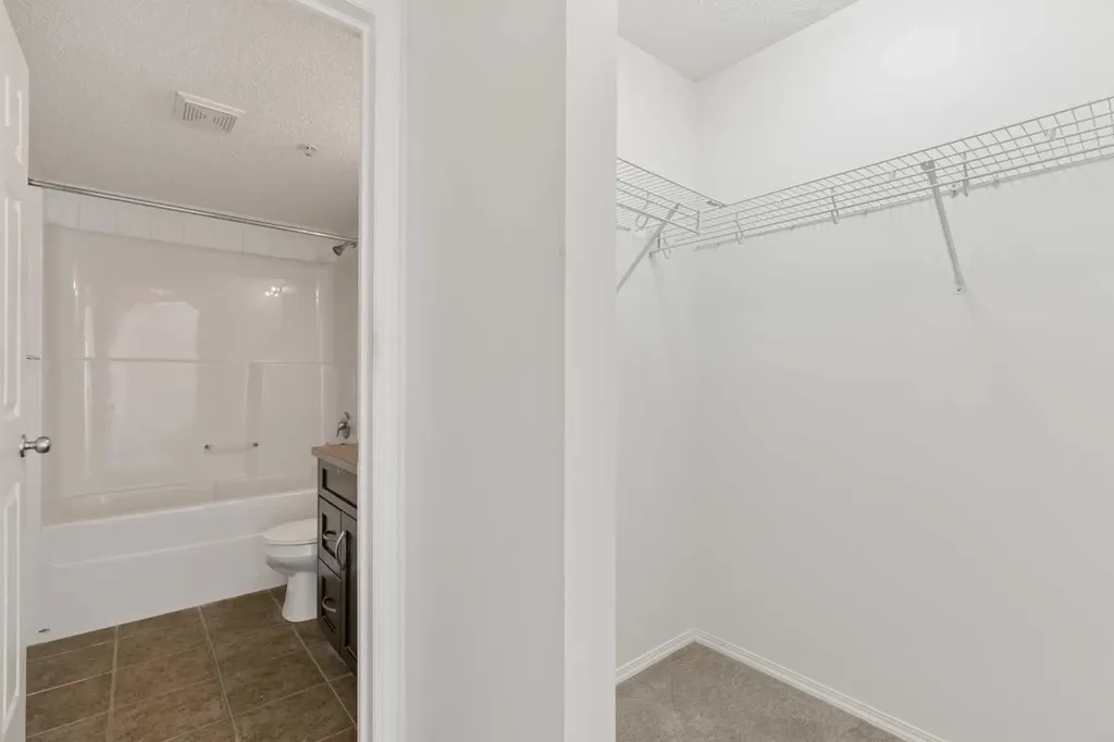 43 Country Village Lane NE Calgary AB T3K 0G2