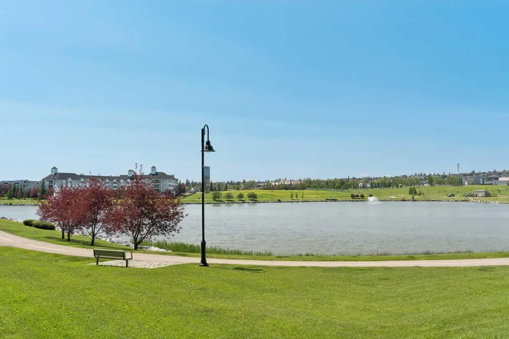 43 Country Village Lane NE Calgary AB T3K 0G2