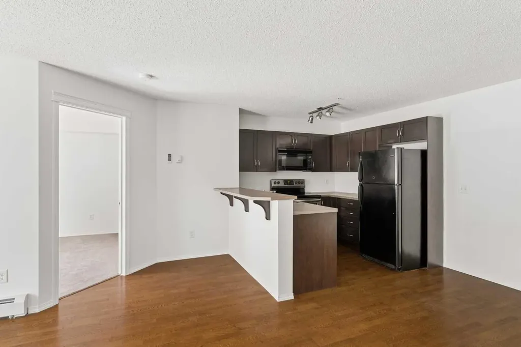 43 Country Village Lane NE Calgary AB T3K 0G2