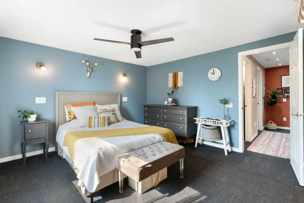 330 Canterbury Drive SW Calgary AB T2W 1H6