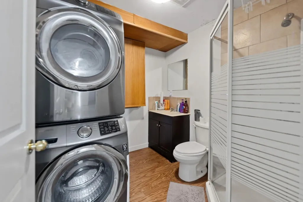221 Tarington Close NE Calgary AB T3J3V7