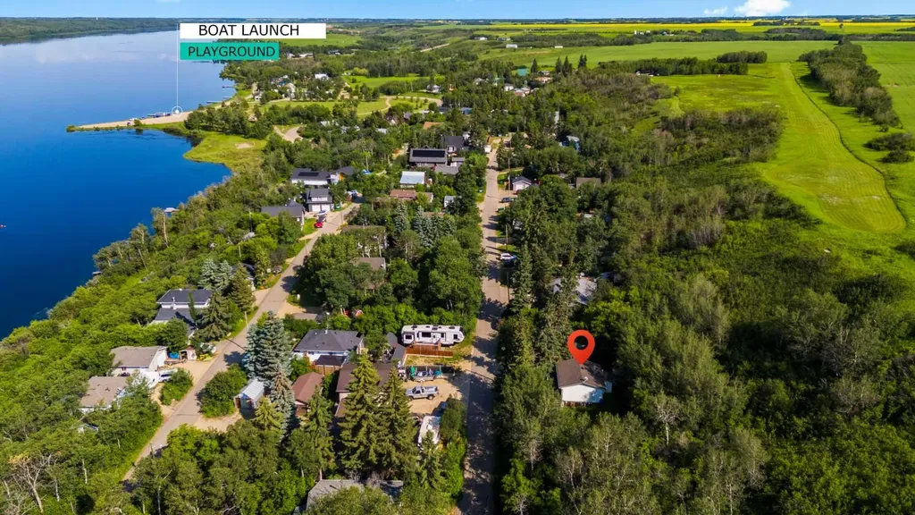 114 Red Wing Crescent Rural Camrose County AB T4V 2M9