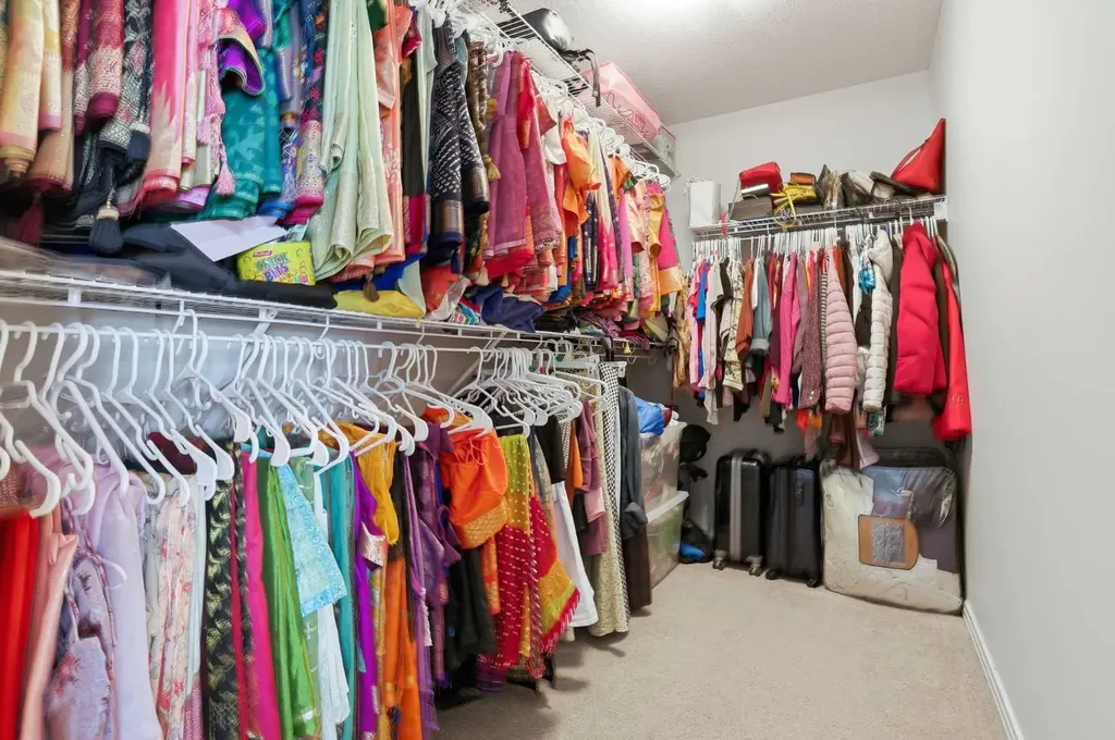 7 Auburn Crest Way SE Calgary AB T3M 1T8