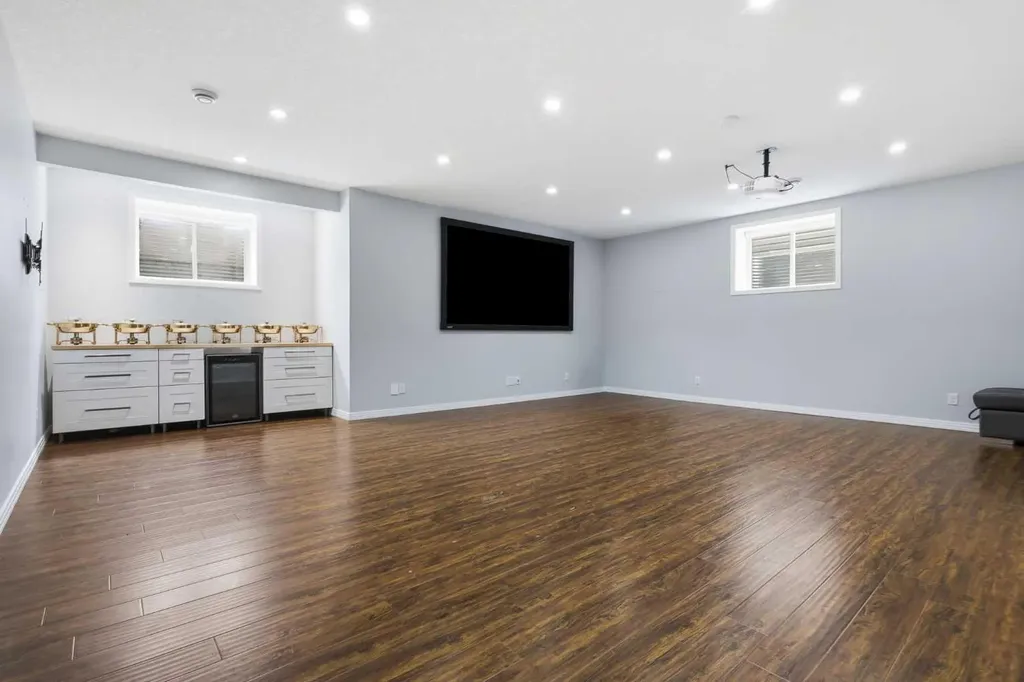 7 Auburn Crest Way SE Calgary AB T3M 1T8