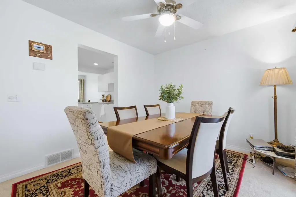 388 Sandarac Drive NW Calgary AB T3K 4E3