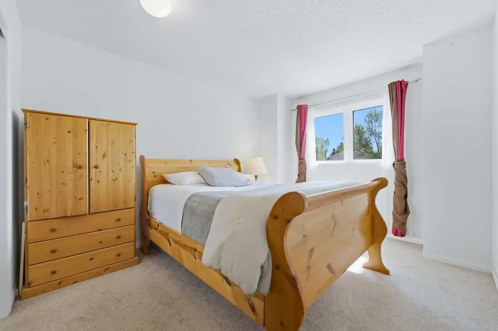 388 Sandarac Drive NW Calgary AB T3K 4E3