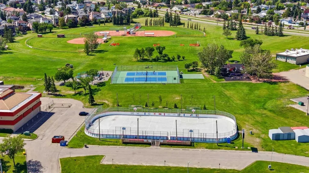 388 Sandarac Drive NW Calgary AB T3K 4E3