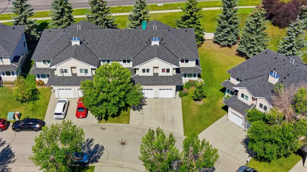 388 Sandarac Drive NW Calgary AB T3K 4E3