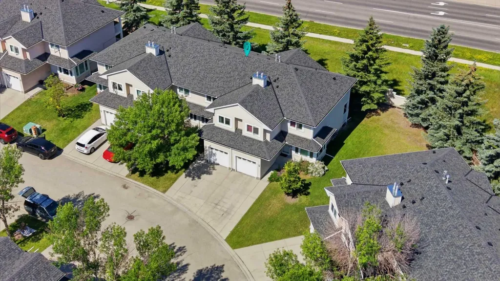 388 Sandarac Drive NW Calgary AB T3K 4E3