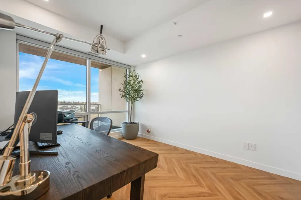 8505 Broadcast Avenue SW Calgary AB T3H 6B5
