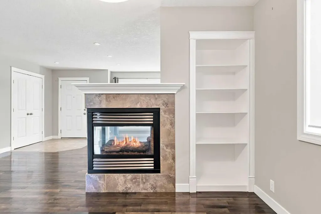 4836 Bowness Road NW Calgary AB T3B 0B7