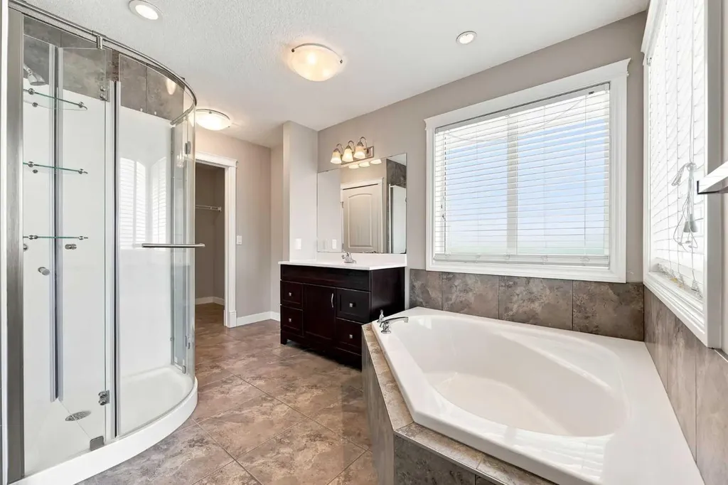 4836 Bowness Road NW Calgary AB T3B 0B7