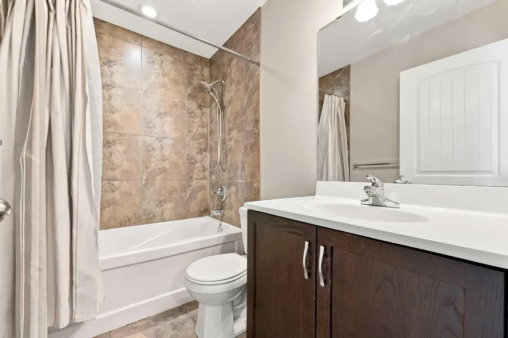 4836 Bowness Road NW Calgary AB T3B 0B7