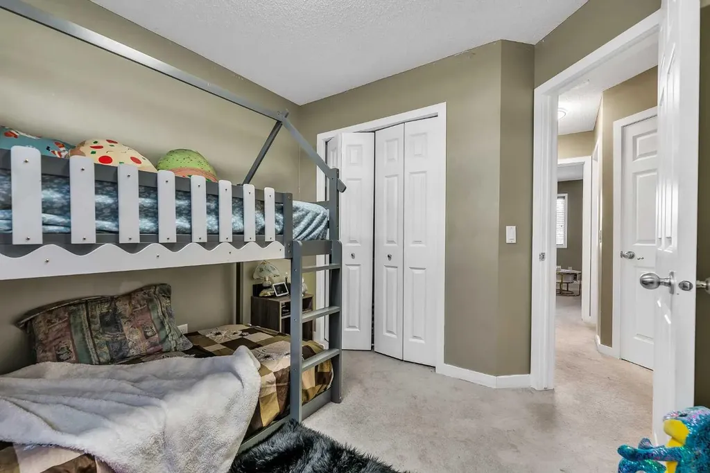 88 Walden Gardens SE Calgary AB T2X0M9