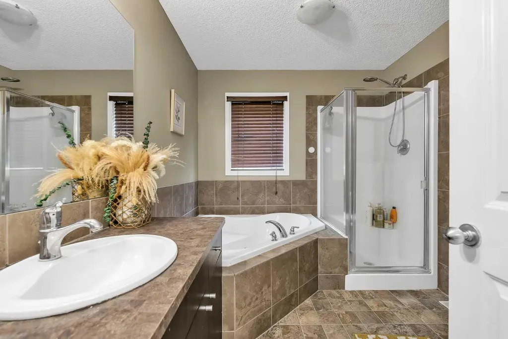 88 Walden Gardens SE Calgary AB T2X0M9