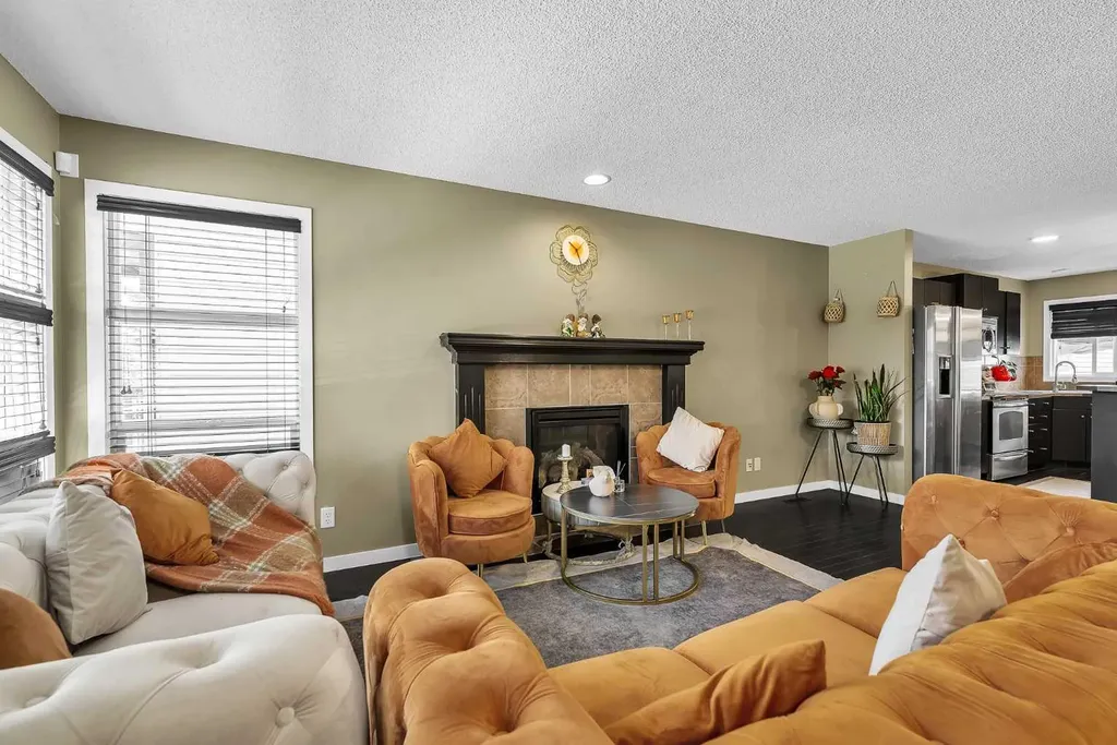 88 Walden Gardens SE Calgary AB T2X0M9